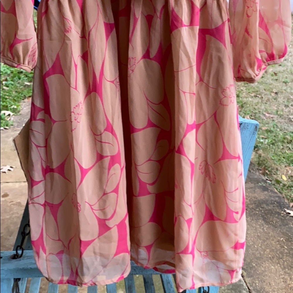 Dress - Picture 2 of 4